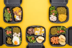 Czy dieta pudelkowa jest dla kazdego Wady i zalety cateringu dietetycznego